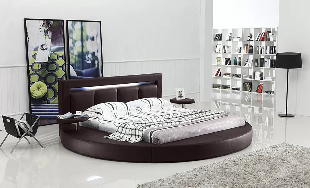 Stylish Round Beds with Square Mattress